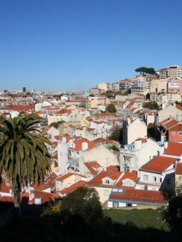 <p>
	Лисабон. <em>Снимка: sxc.hu</em></p>
