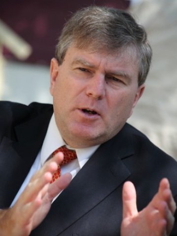 <p>
	Лес Немети. <em>Снимка: Личен архив</em></p>
