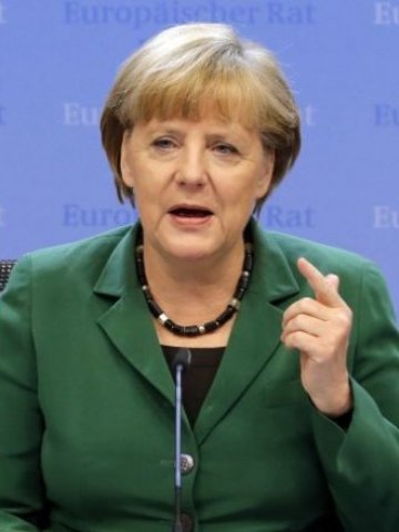 <p>
	Ангела Меркел ще се срещне с Дейвид Камерън в началото на ноември. <em>Снимка: Ройтерс</em></p>
