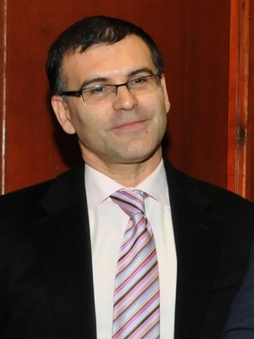 <p>
	<em>Финансовият министър Симеон Дянков &nbsp;</em> &nbsp; &nbsp;Снимка: БТА</p>
