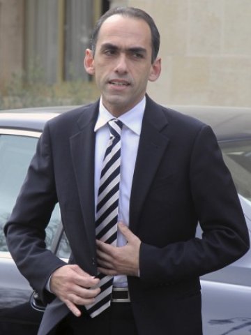 <p>
	Кипърският министър на финансите Харис Георгиадис. <em>Снимка: Ройтерс</em></p>
