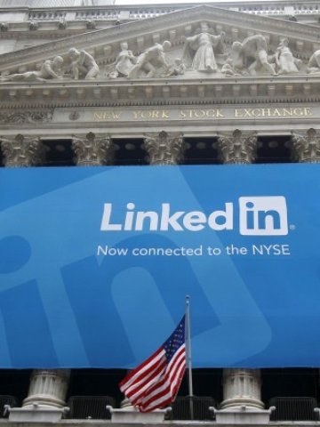 <p>
	LinedIn изненада приятно инвеститорите. <em>Снимка: Ройтерс</em></p>
