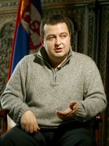<p>
	Премиерът на Сърбия Ивица Дачич. <em>Снимка: Ройтерс</em></p>
