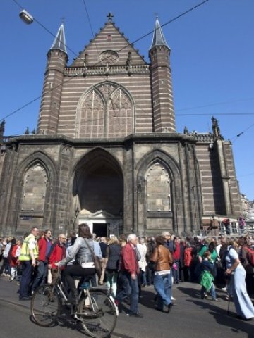 <p>
	Столицата на Холандия Амстердам е един от градовете в Европа с най-голям наплив от чужденци Снимка: <em>Ройтерс</em></p>
