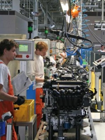 <p>
	Заводът на KIA и&nbsp;Hyundai в Жилина. <em>Снимка: Компанията</em></p>

