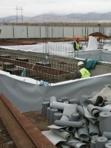 <p>
	<em>След огромното забавяне на проекта за изграждане на софийския завод за боклука вече се строи депото, където ще се депонират третираните отпадъци &nbsp; &nbsp; &nbsp;Снимка: БТА&nbsp;</em></p>
