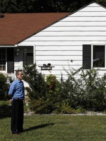 <p>
	Доста американци са заплашени от загуба на имота си. <em>Снимка: Ройтерс</em></p>
