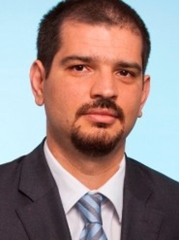 Атанас Гаров