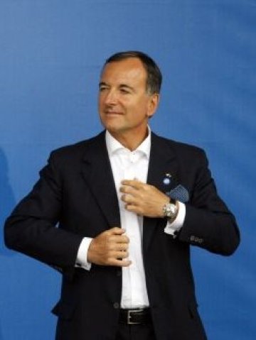 <p>
	Италианският външен министър Франко Фратини. Снимка: Ройтерс</p>
