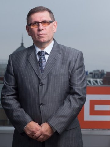 <div>
	Регионалният мениджър на ЧЕЗ за България Петър Докладал. <em>Снимка: ЧЕЗ</em></div>
