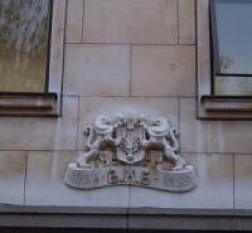 БНБ си запазва правото и на допълнителни мерки през 2006 г.; снимка: Investor.bg