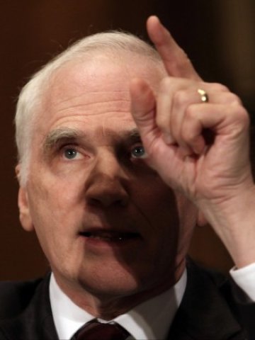 <p>
	Таруло: &bdquo;Очаквам, че ако банките не предприемат ефективни мерки, за да контролират поведението на своите служители, да има по-голям натиск&quot;. <em>Снимка: Ройтерс</em></p>
