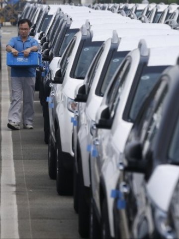 <p>
	Заводите на Hyundai в Южна Корея ще работят с нарушен капацитет заради стачката на служителите. <em>Снимка: Ройтерс</em></p>
