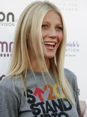 <p>
	Гуинет Полтроу.<em> Снимка: архив Ройтерс</em></p>
