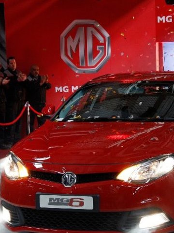 <p>До края на годината до Бирмингам ще бъдат произведени 3000 автомобила. <i>Снимка: Ройтерс</i></p>