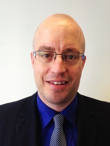 <p>
	Паскал Стренад: Компаниите все по-често изискват по-гъвкави и бързи системи. <em>Снимка: SAP</em></p>
