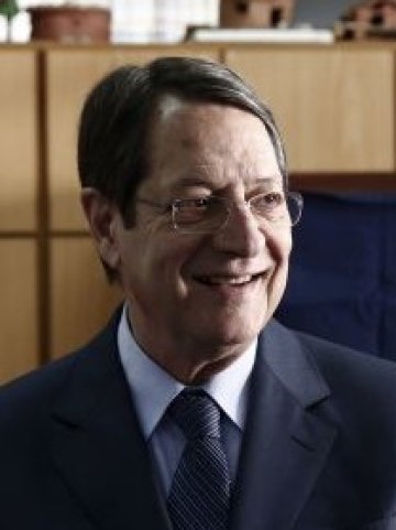 <p>
	Никос Анастасиадис. <em>Снимка: Ройтерс</em></p>
