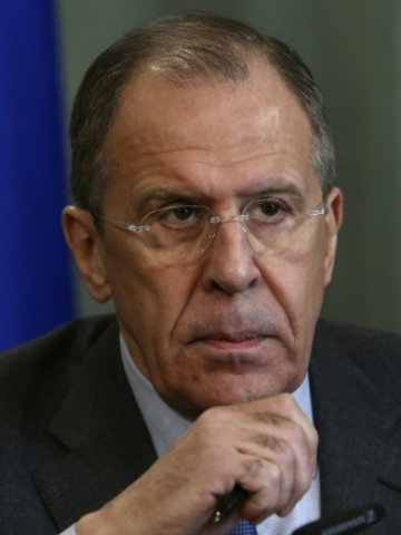 <p>
	Лавров запазва твърд тон. <em>Снимка: Ройтерс</em></p>
