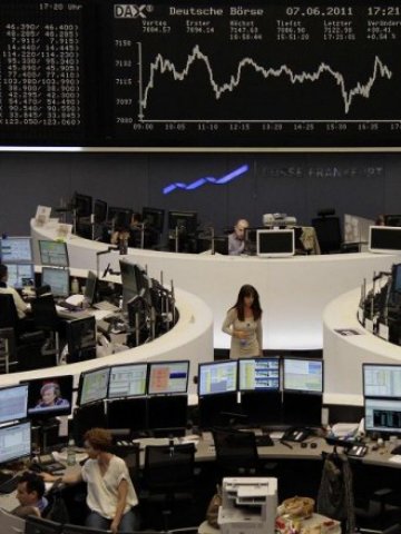 <p>
	Борсата във Франкфурт. Снимка: Ройтерс</p>

