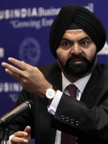 <p>
	Главният изпълнителен директор на MasterCard Аджей Банга. <em>Снимка: Архив Ройтерс</em></p>
