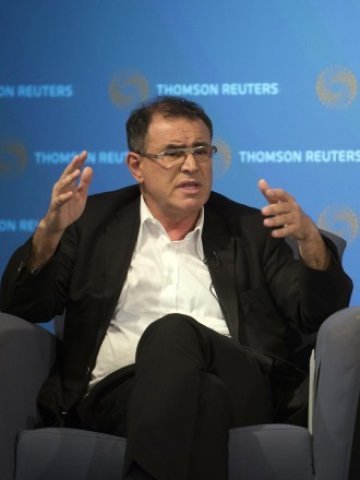 <p>
	Нуриел Рубини, председател на Roubini Global Economics. <em>Снимка: Ройтерс</em></p>
