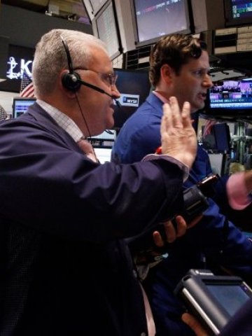 <p>
	Водещите индекси стартираха сесията в Ню Йорк с ръст. <em>Снимка: Ройтерс</em></p>
