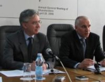 Андреа Казини и Левон Хампарцумян обявиха, че ще бъде създадена специализирана фирма за директно потребителско кредитиране. Снимка: Investor.bg