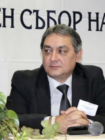 <p>
	Д-р Цветан Райчинов бе преизбран за председател на Българския лекарски съюз.<em> Снимка: Булфото</em></p>
