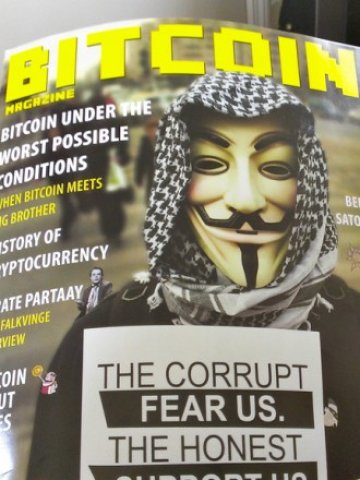 <p>
	Списание, посветено на виртуалната валута Bitcoin. <em>Снимка: zcopley, лиценз: <strong><a href="http://creativecommons.org/licenses/by-sa/2.0/" target="_blank">CreativeCommons </a></strong></em></p>
