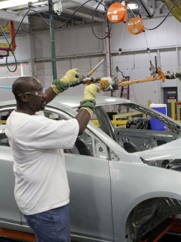 <p>
	Според анализаторите обаче данните говорят за много бавно възстановяване на щатската икономика. <em>Сннимка: Ройтерс</em></p>
