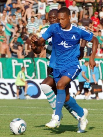 <p>
	&quot;Левски&quot;&nbsp;е прибрал близо 1,5 млн. евро от участието си в груповата фаза на надпреварата.<em> Снимка: БТА</em></p>
