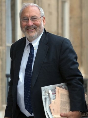 <p>
	<em>Джоузеф Стиглиц. Снимка: Архив Ройтерс</em></p>
