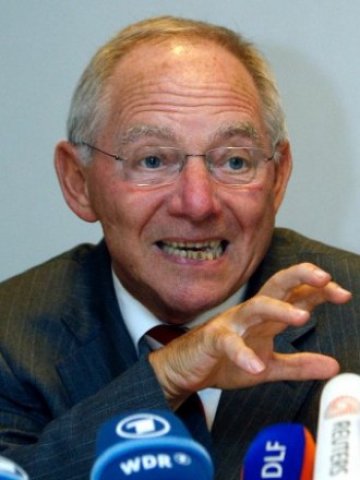 <p style="text-align: center; ">
	Шойбле призовава и Италия към по-решителни спестовни мерки. <em>Снимка: Ройтерс</em></p>
