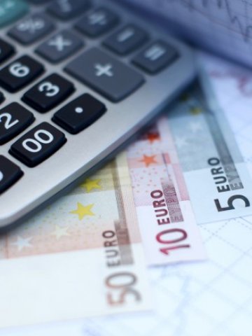 ЕЦБ раздаде нови 530 млрд. евро на банките при 1% лихва