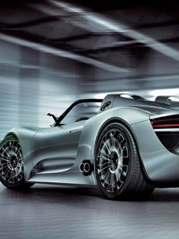 Новото Porsche 918 Spyder може да достигне рекордно висока цена. Снимка: Porsche