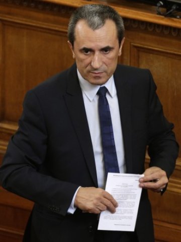 <p>
	Пламен Орешарски <em>Снимка: архив Reuters</em></p>

