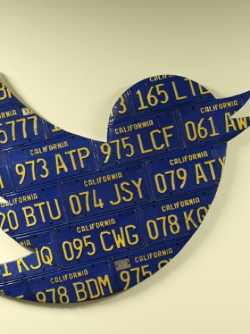 Данъчните трикове на големите в Twitter