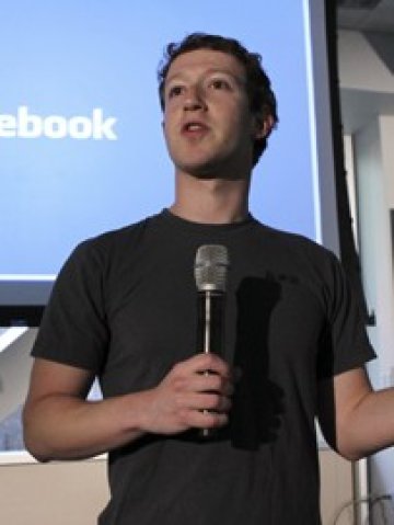 <p>Зукърбърг при представянето на програмата. <i>Снимка: Ройтерс</i></p>