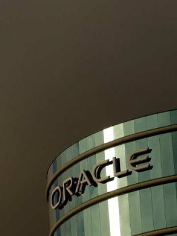 <p>
	Финансовите резултати на Oracle изненадаха приятно акционерите. <em>Снимка: Ройтерс</em></p>
