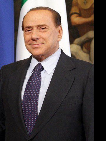 Предстои да се разбере дали усмивката на Берлускони ще е достатъчно убедителна, за да спре италианците да пътуват в чужбина по време на отпуските си. Снимка: Gobierno De Espana