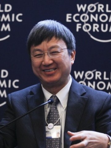 <p>
	Заместник изпълнителният директор на Международния валутен фонд Мин Джу. <em>Снимка: Ройтерс</em></p>
