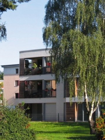 <p>
	Купувачите във високия сегмент се активизират, казват от &quot;Адрес&quot;. <em>Снимка: www.freeimages.com</em></p>
