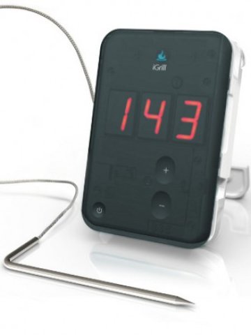 <p>
	Температурният сензор се вкарва в месото, свързва се чрез Bluetooth със смартфона и печенето може да започне.&nbsp;<em>Снимка:&nbsp;iDevices&nbsp;</em></p>
