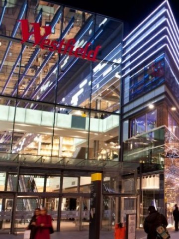 <p>
	Изглед от търговския център Westfield Stratford City. <em>Снимка: Westfield Stratford City</em></p>
