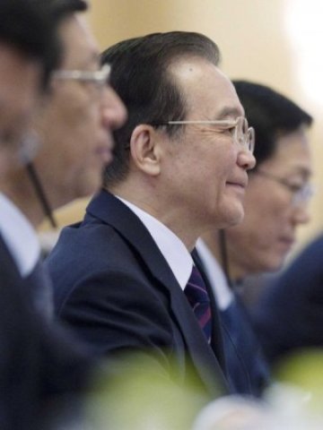 <p>
	Китайският премиер Уън Дзябао.<em>&nbsp;Снимка: Ройтерс </em></p>
