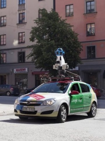 <p>
	Скоро колите на Google ще се появят и по българските пътища. <em>Снимка: Google</em></p>
