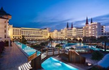 Хотел Mardan Palace
