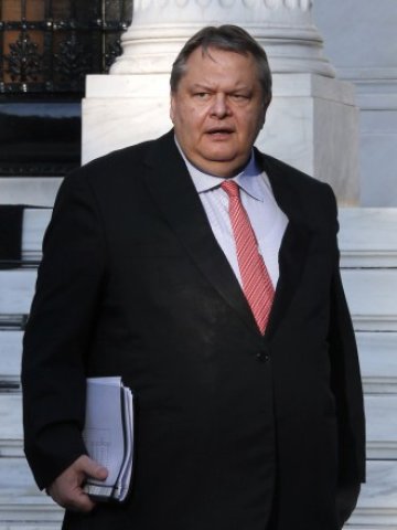 <p>
	Гръцкият вицепремиер е обнадежден относно бъдещото финансово положение на страната. <em>Снимка: Ройтерс</em></p>
