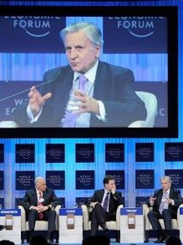 <p>Дали еврото ще щурмува курс от 1,40 долара зависи и от днешните коментари на Трише за инфлацията в еврозоната. Снимка: БТА</p>