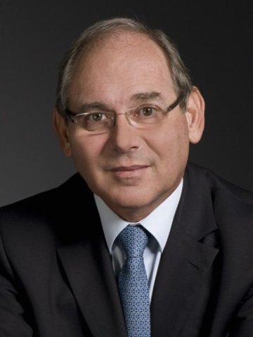 <p>
	Жан-Марк Бюрези. <em>Снимка: Личен архив</em></p>
